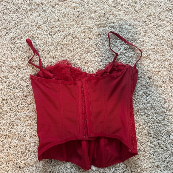 Urban Outfitters Red Lace Corset - Picture 4 of 4
